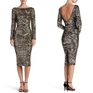 Emery Scoop Back Sequin Midi Dress In Platinum/ Black